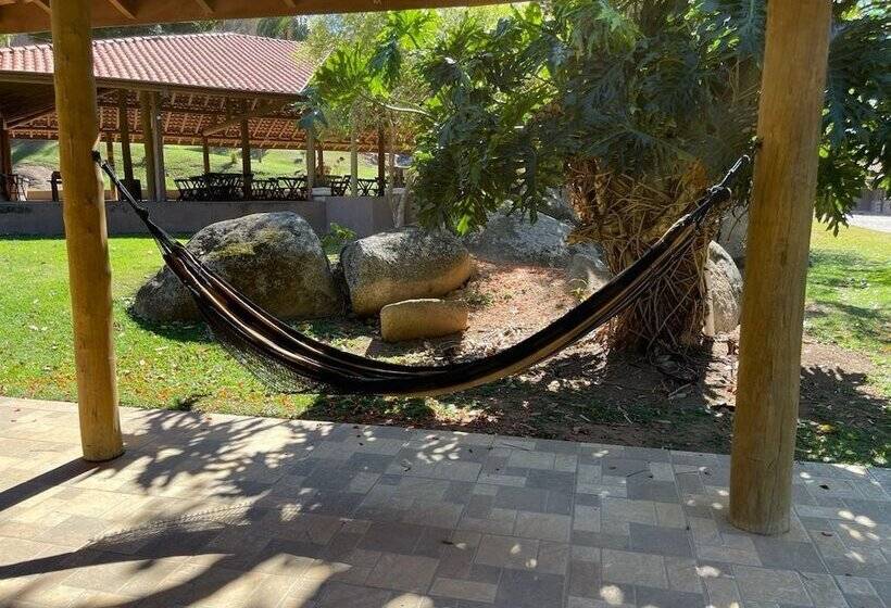 Отель Campestre Atibaia