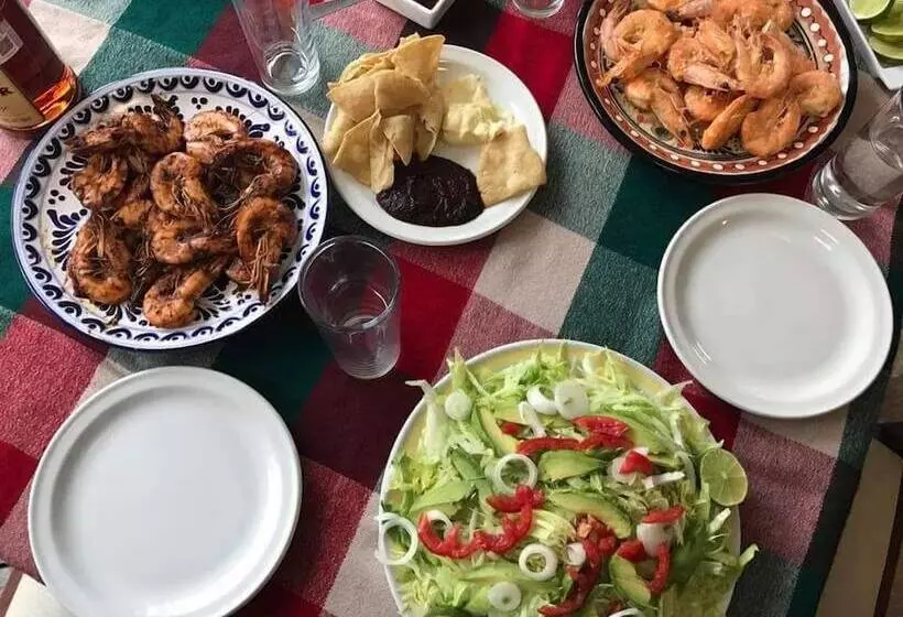 ホテル Suites Don Miguel