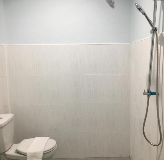 فندق The Brown House