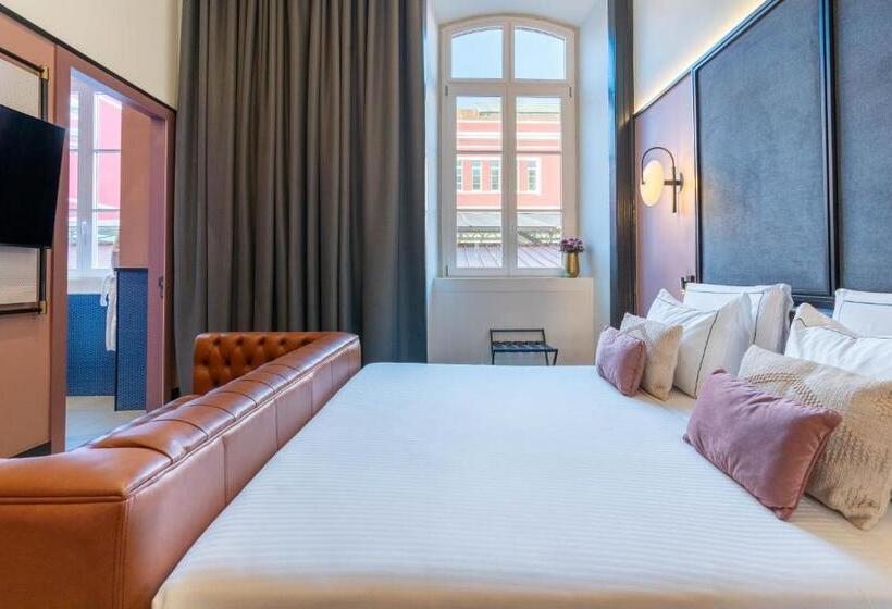 فندق The Editory Riverside, Santa Apolonia