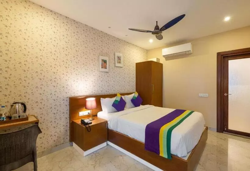 ホテル Treebo Premium Villa Escape In With Pool View
