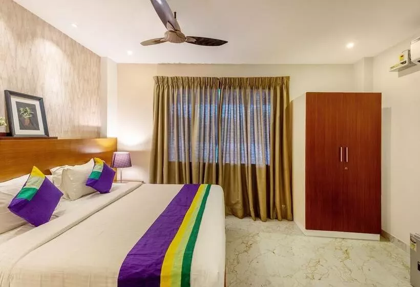 ホテル Treebo Premium Villa Escape In With Pool View