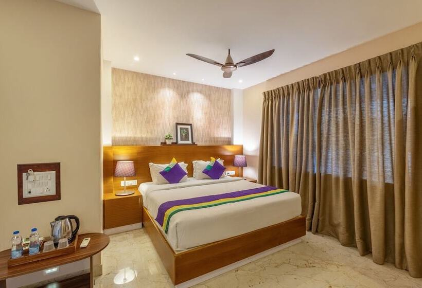 בית מלון כפרי Treebo Premium Villa Escape In With Pool View