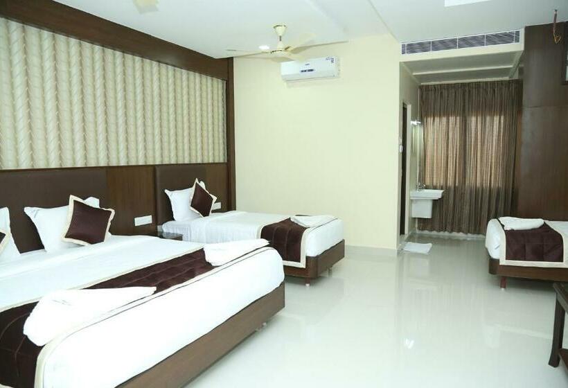 בית מלון כפרי Venkaateswara