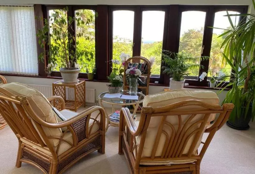 Kerryanna Country House Bed And Breakfast