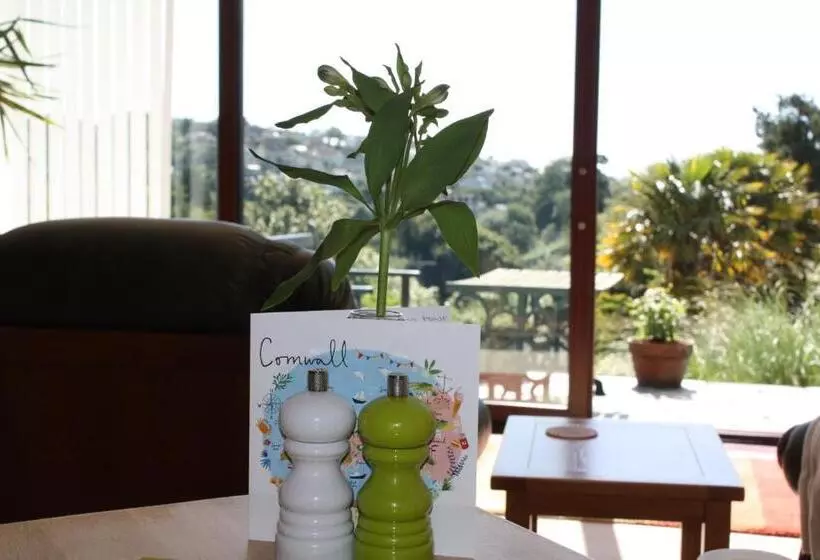 Kerryanna Country House Bed And Breakfast