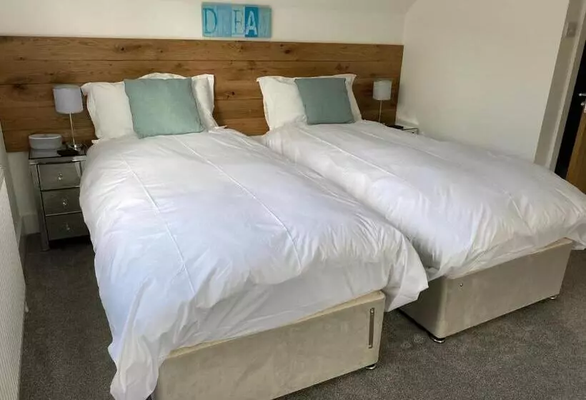 Kerryanna Country House Bed And Breakfast