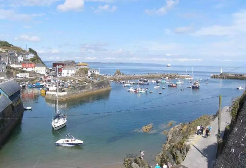 Kerryanna Country House Bed And Breakfast