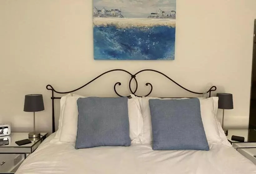 Kerryanna Country House Bed And Breakfast