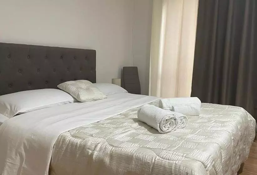 پانسیون Doctor House Standard, Suites & Luxury Rooms