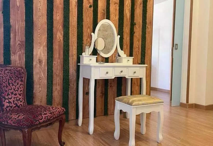 پانسیون Doctor House Standard, Suites & Luxury Rooms