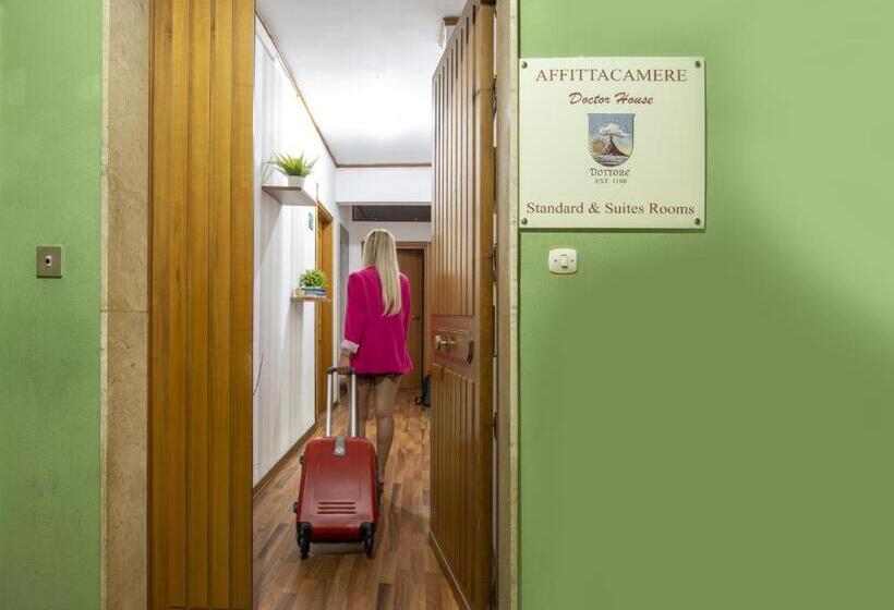 膳宿费 Doctor House Standard, Suites & Luxury Rooms