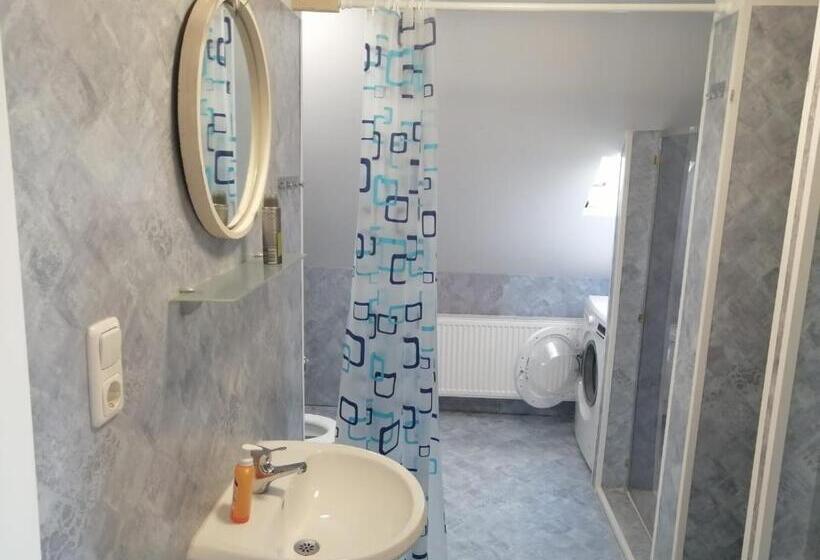 פנסיון Lucky Hostel