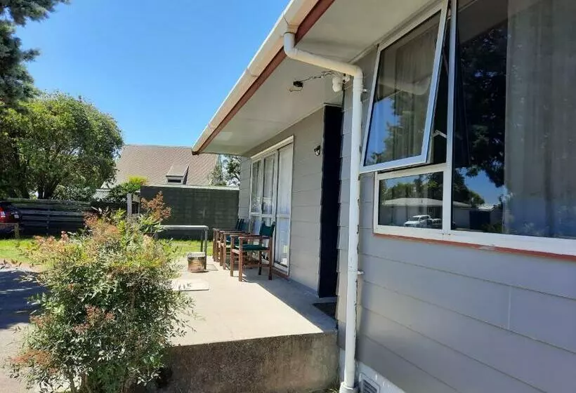 Majatalo Mount Budget Accommodation