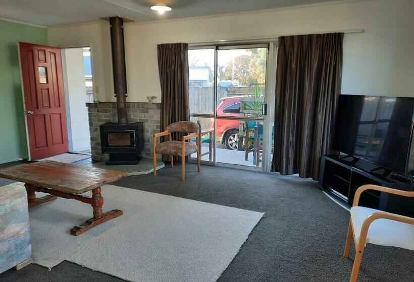 펜션 Mount Budget Accommodation