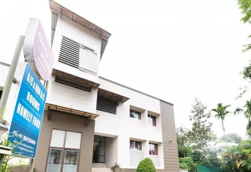 Majatalo Oyo 78243 Vedica Home Stays