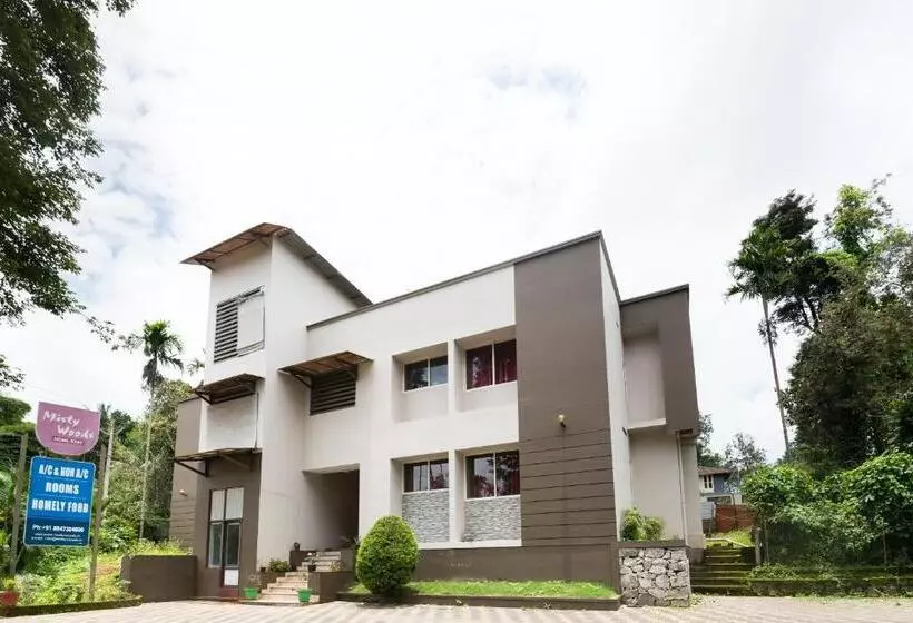 Majatalo Oyo 78243 Vedica Home Stays