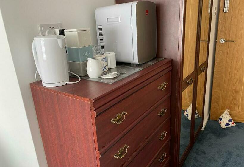 膳宿费 Pagham Getaways