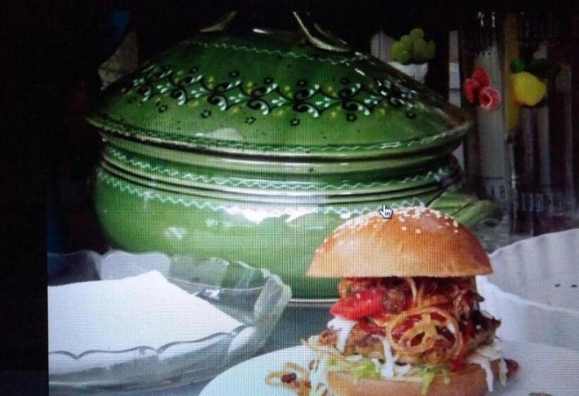 פנסיון Way To Heaven