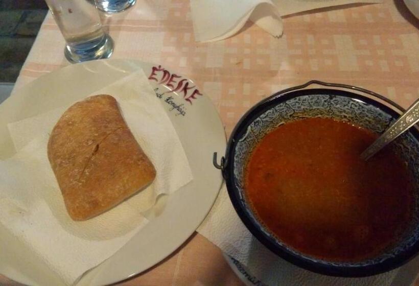 פנסיון Way To Heaven