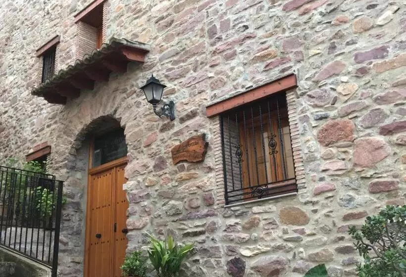 Retkeilymaja L  Artesà Turisme Rural