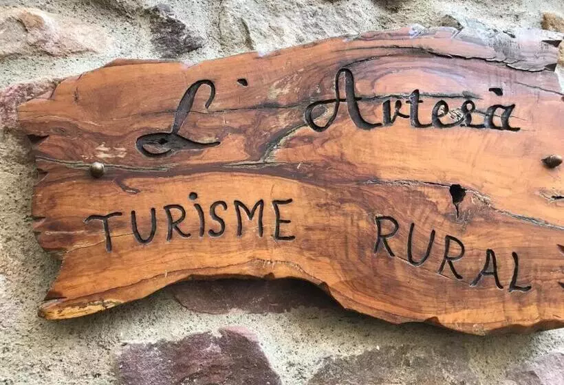 Retkeilymaja L  Artesà Turisme Rural