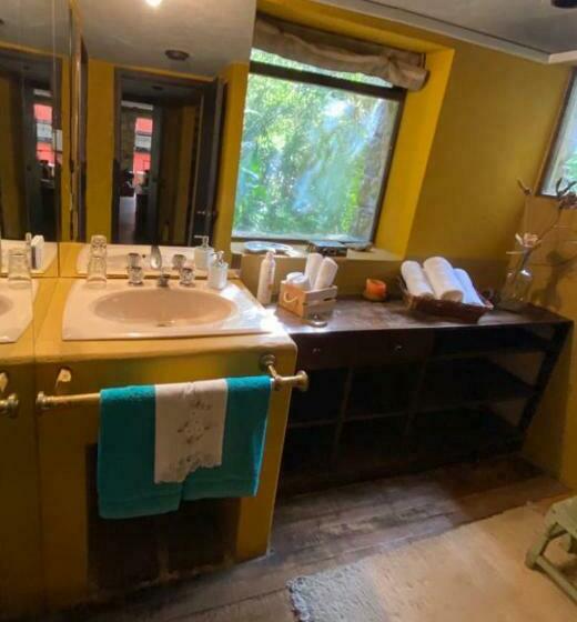 Herberge Posada Del Páramo Rnsc Bosque De Niebla