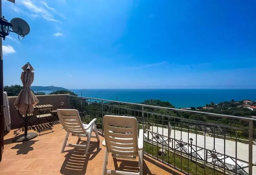 Aamiaismajoitus (B&B) Tramonti D Oro