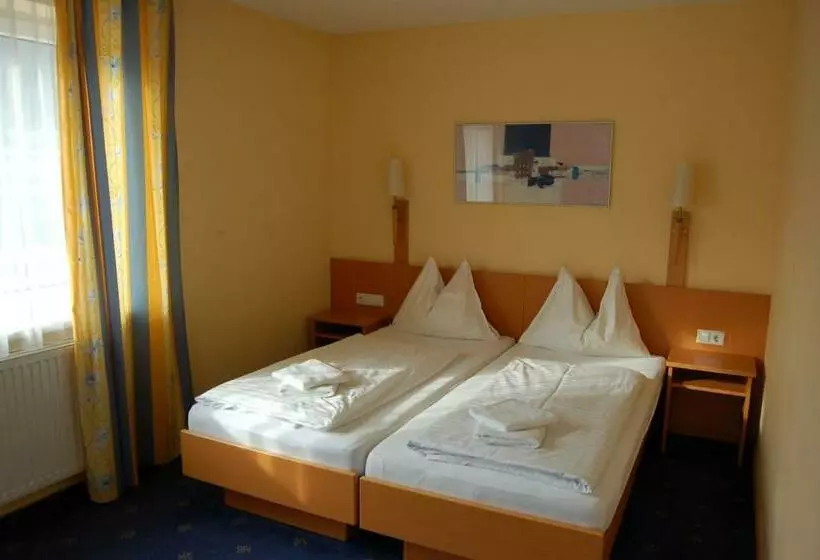 Hotelli Gästehaus St.michael