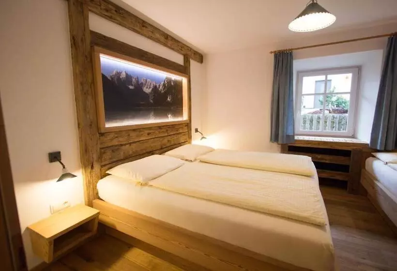 هتل Mutznhof