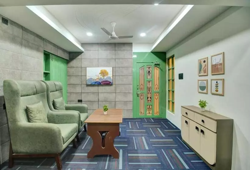 ホテル Super Townhouse Hatigaon Near Medicity