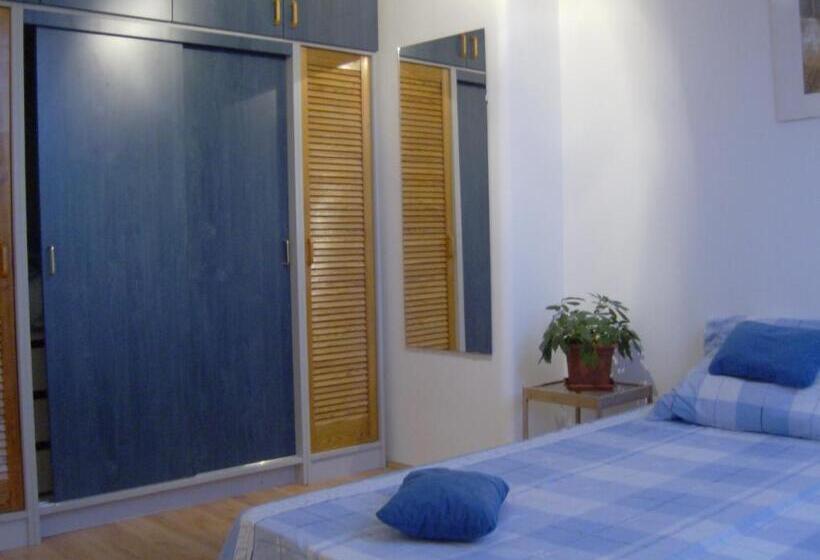 Pensionat Csapd Le Csacsi Vendégház