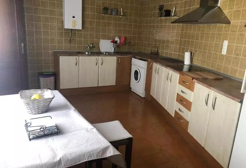 Majatalo Home Sancle