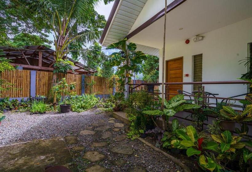 Majatalo Weyh S Studio #1 By The Ocean 100mbps