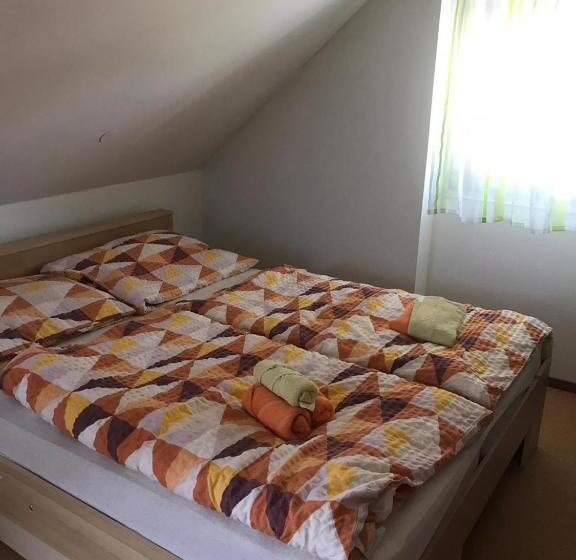 פנסיון Pod Smrcinou