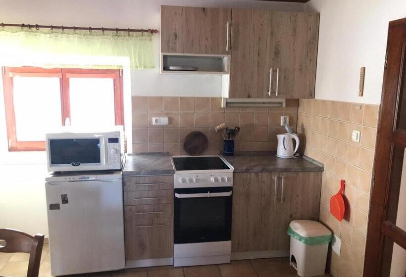 פנסיון Pod Smrcinou