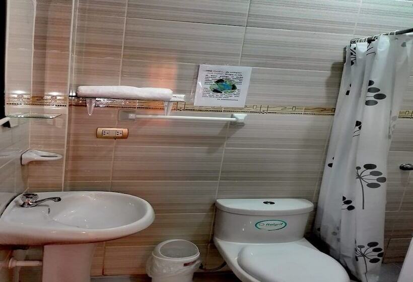 ユースホステル Sueño Tropical