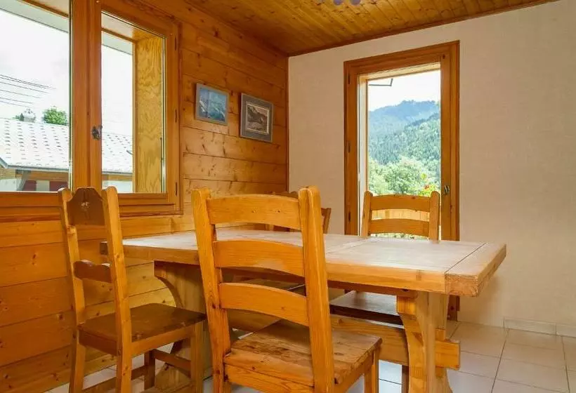 ベッドアンドブレックファースト Chambre D Hôte La Petite Bergerie