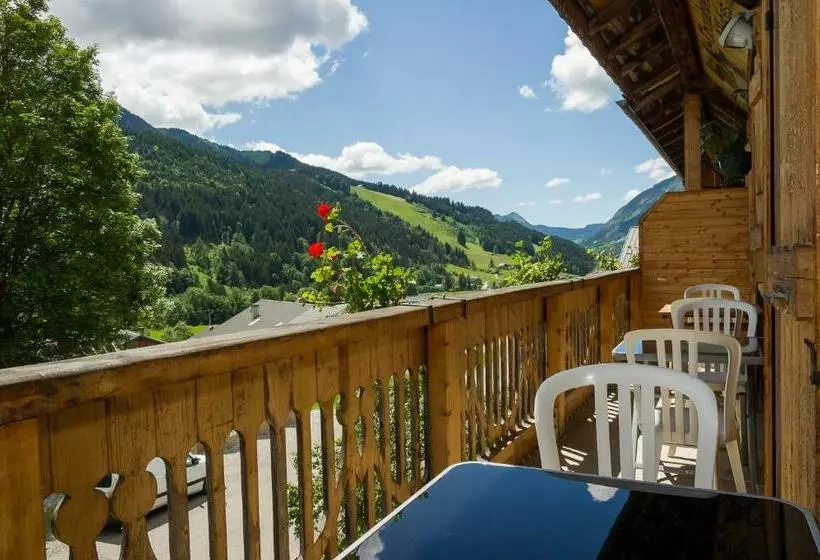 ベッドアンドブレックファースト Chambre D Hôte La Petite Bergerie