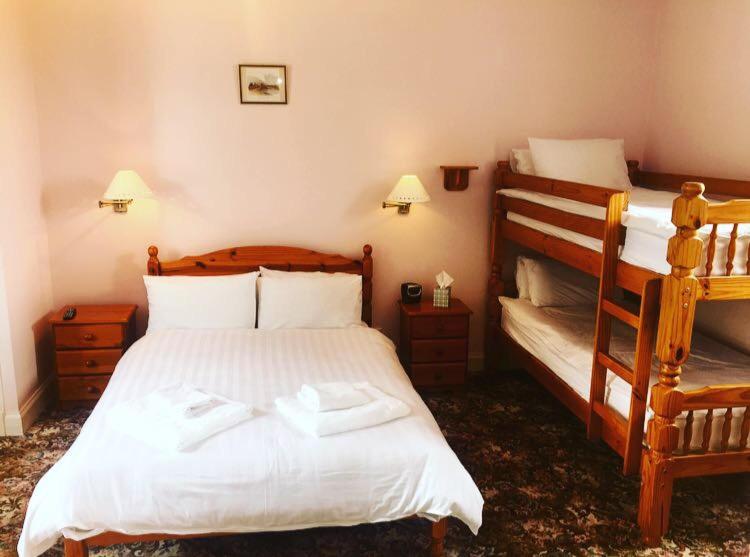 Bed and Breakfast Fraser House