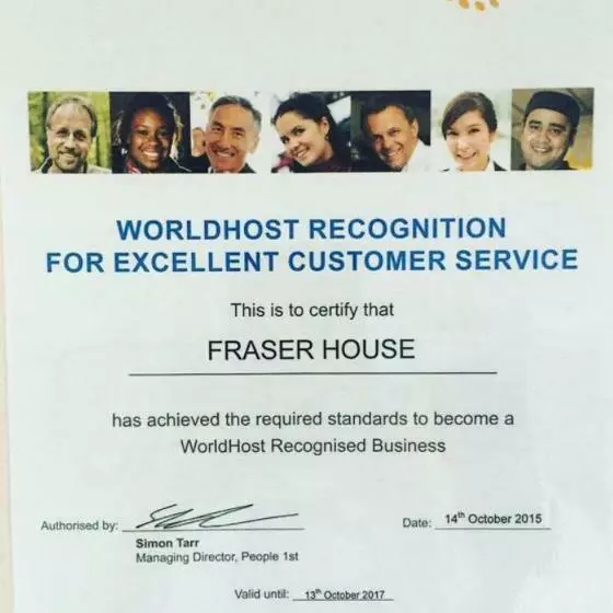 تختخواب و صبحانه Fraser House