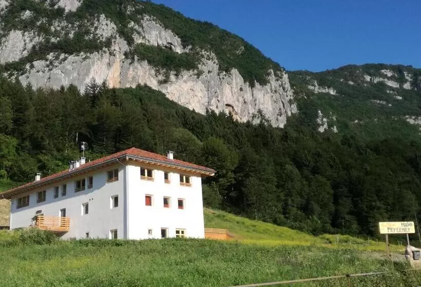 ホテル Agriturismo Maso Pertener  Adults Only