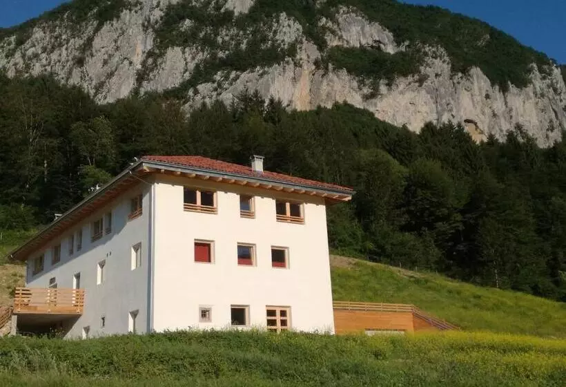 ホテル Agriturismo Maso Pertener  Adults Only