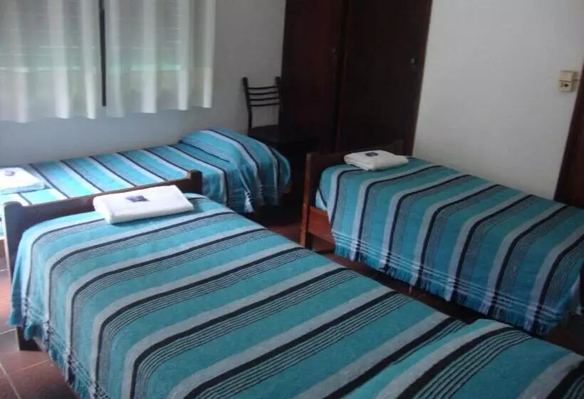 Hotelli Hospedaje Acacia