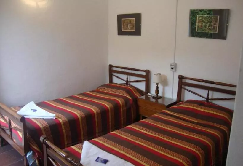 Hotelli Hospedaje Acacia