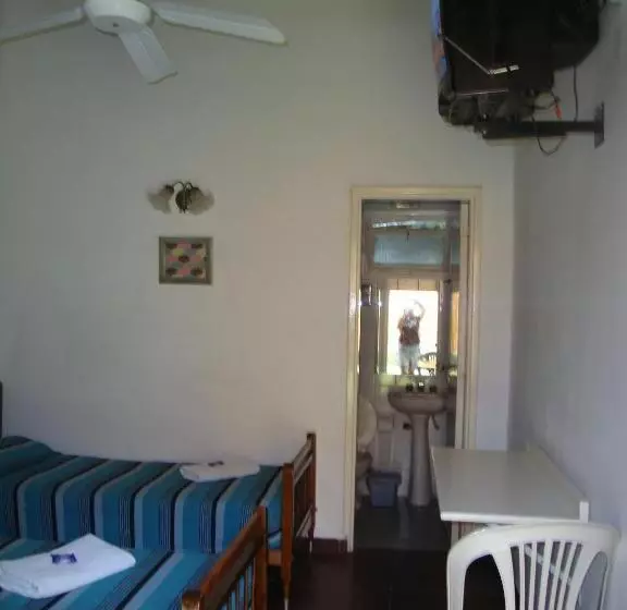 Hotelli Hospedaje Acacia