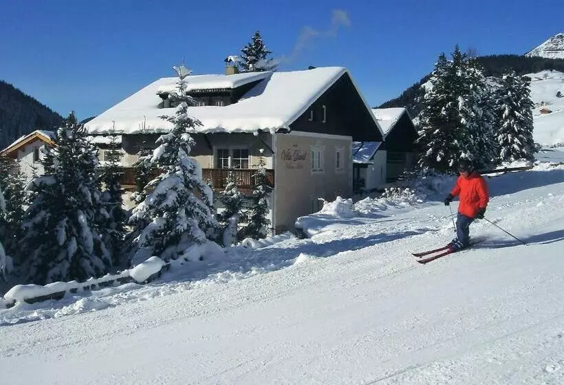 ホテル Villa David Dolomites