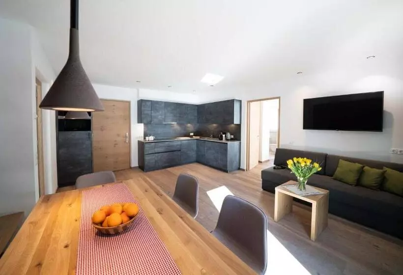 ホテル Villa David Dolomites