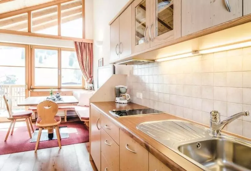 ホテル Villa David Dolomites