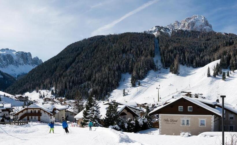 בית מלון כפרי Villa David Dolomites